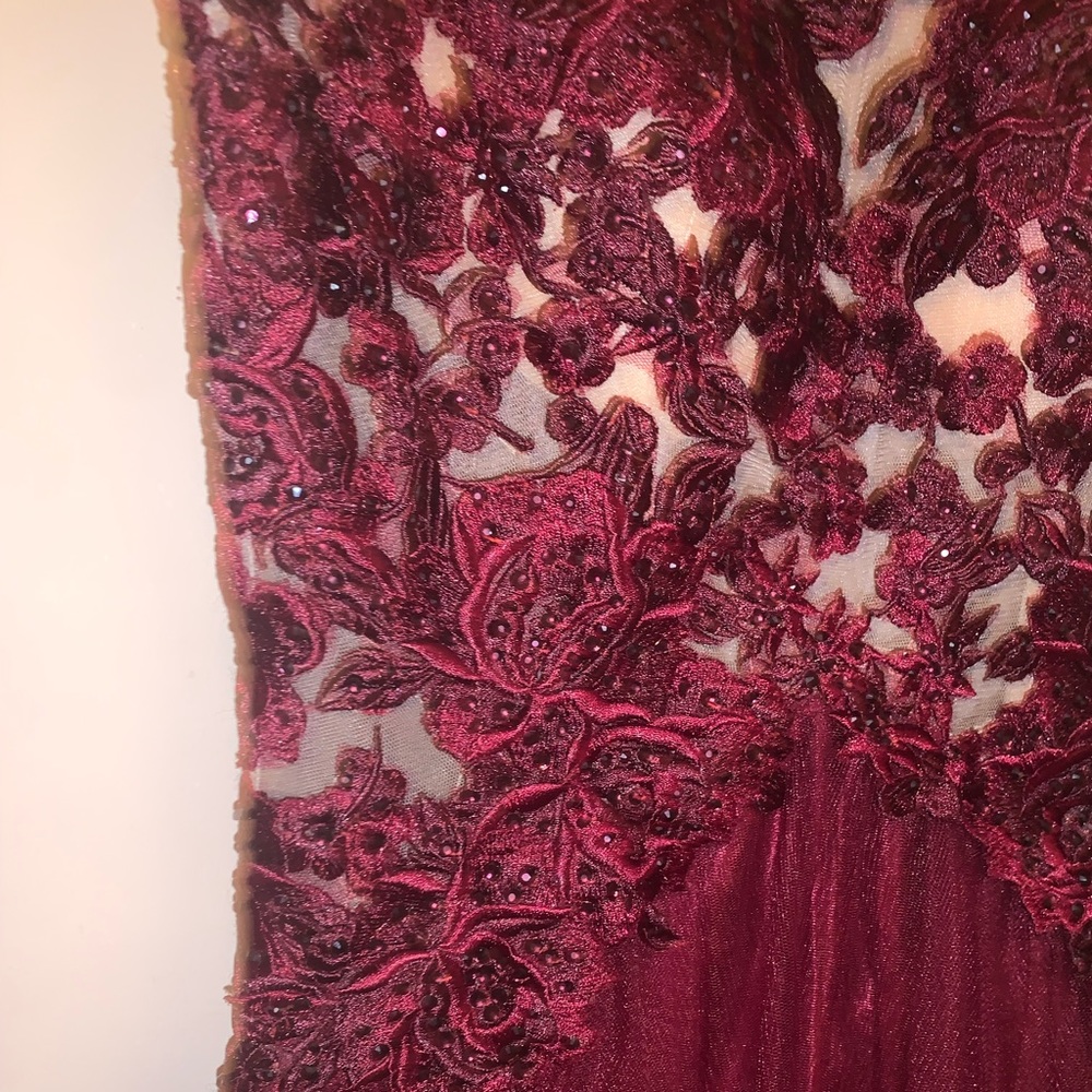 Prom dress maroon size 0